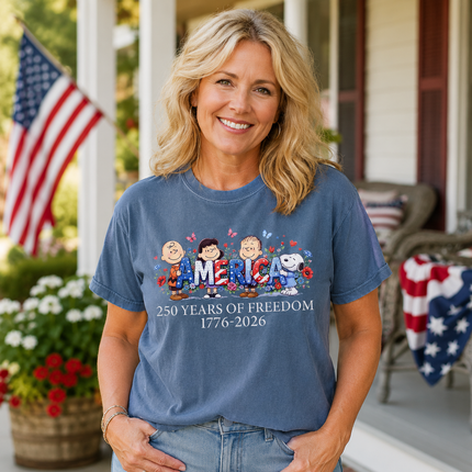 Comfort Colors America 250 Years Of Freedom Floral Friends T-Shirt