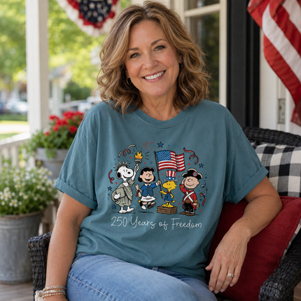 Comfort Colors 250 Years Of Freedom Patriotic Historical Costumes T-Shirt