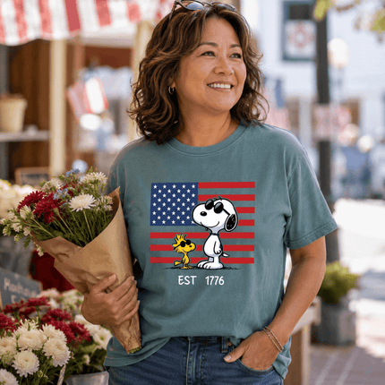 Comfort Colors EST 1776 250th Anniversary USA Sunglasses Dog Flag T-Shirt