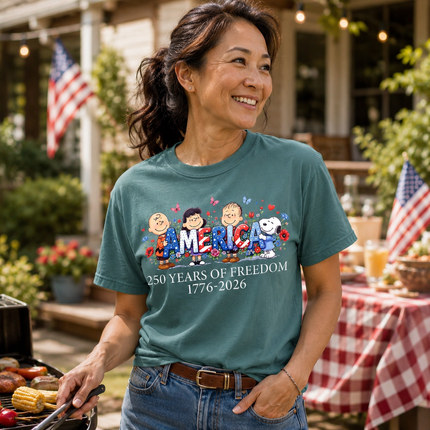 Comfort Colors America 250 Years Of Freedom Floral Friends T-Shirt