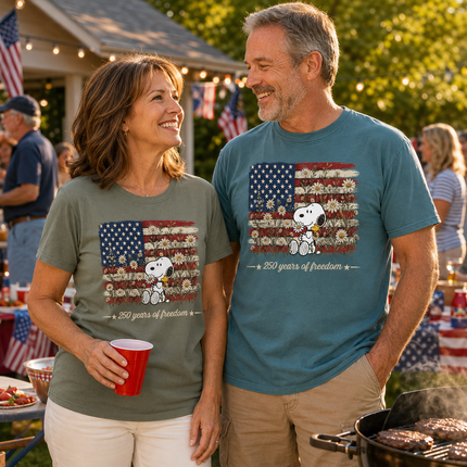 Comfort Colors 250 Years Of Freedom Daisies Patriotic Dog T-Shirt