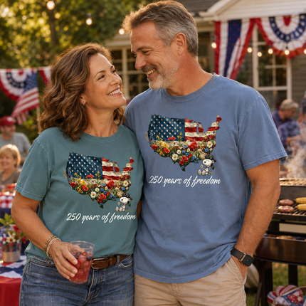 Comfort Colors 250 Years Of Freedom USA Map Floral Patriotic Dog T-Shirt