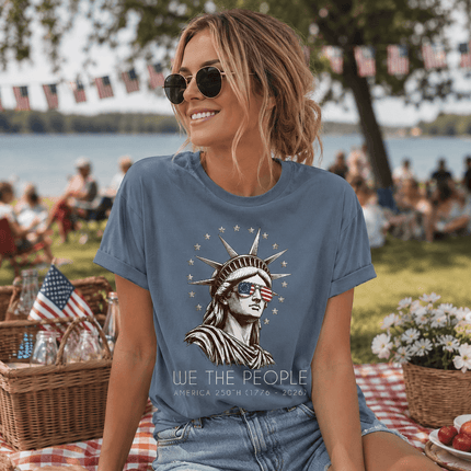 Comfort Colors We The People America 250th USA Flag Sunglasses Statue T-Shirt