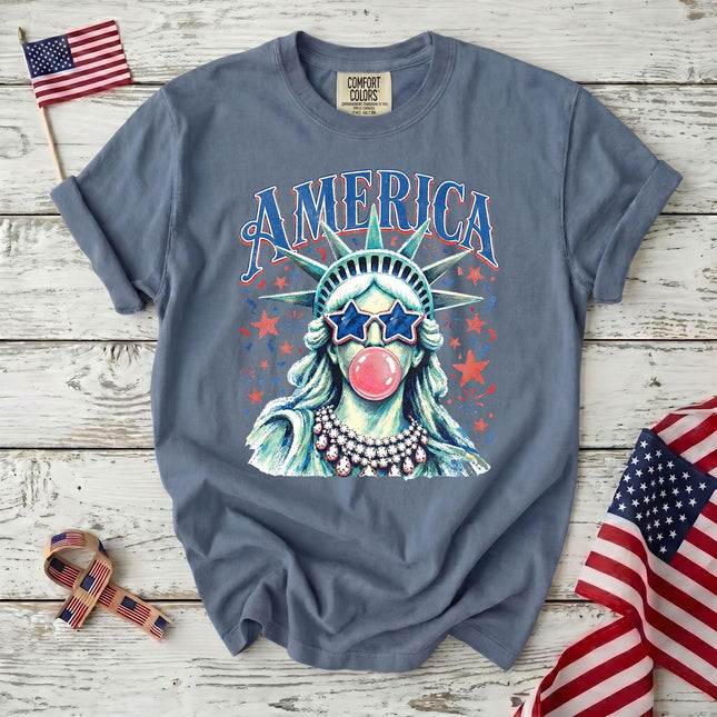Comfort Colors Retro America 250th Anniversary USA Starry Bubblegum Statue T-Shirt