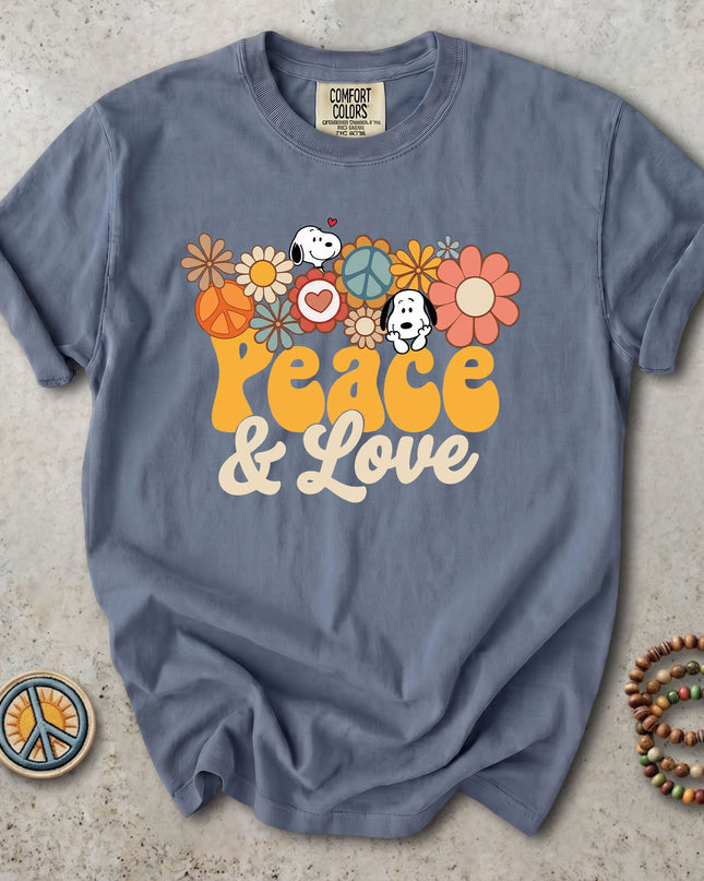 Comfort Colors Peace and Love Retro Hippie Flower Power T-Shirt
