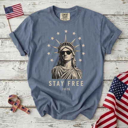 Comfort Colors Stay Free 2026 250th Anniversary USA Sunglasses Statue T-Shirt