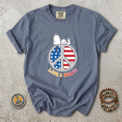 Comfort Colors American Flag Peace Love Patriotic Retro T-Shirt