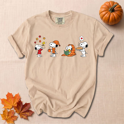 Comfort Colors Fall Autumn Cozy Moments Leaves Reading Pie T-Shirt