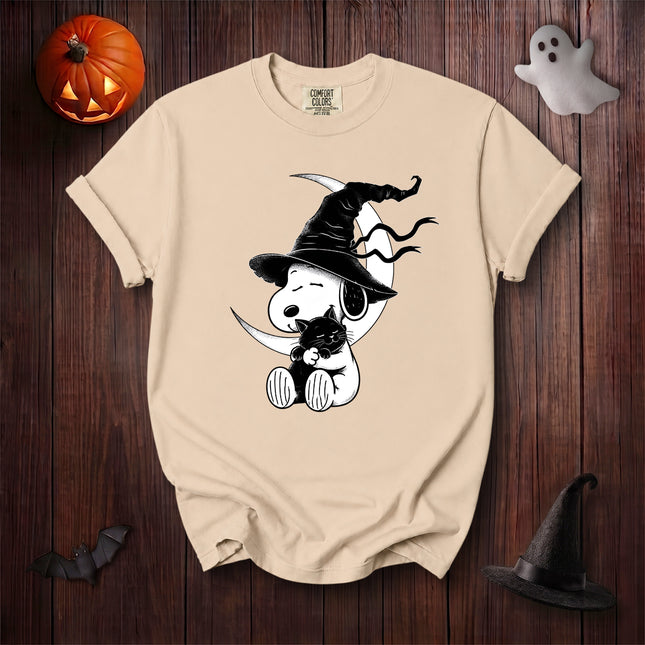Comfort Colors Halloween Witch Hat Black Cat Moon T-Shirt
