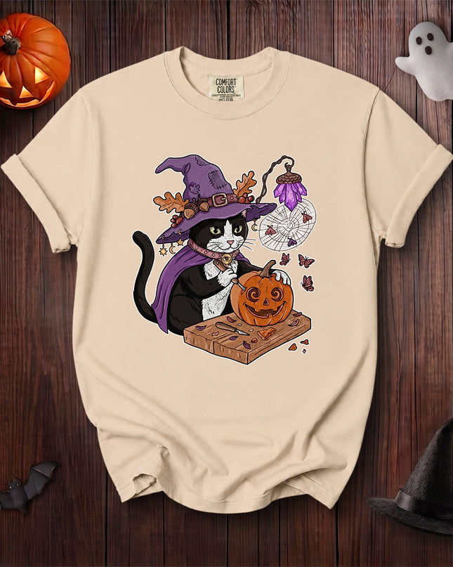 Comfort Colors Black Cat Halloween Witch Pumpkin Carving T-Shirt