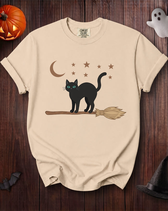 Comfort Colors Black Cat Halloween Witch Broom Moon T-Shirt