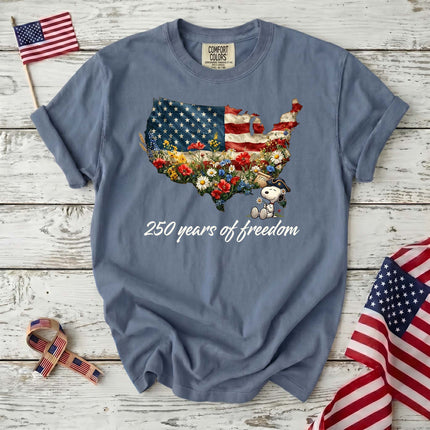 Comfort Colors 250 Years Of Freedom USA Map Floral Patriotic Dog T-Shirt