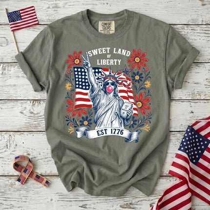 Comfort Colors Sweet Land Of Liberty EST 1776 Bubblegum Statue 250th Anniversary USA T-Shirt