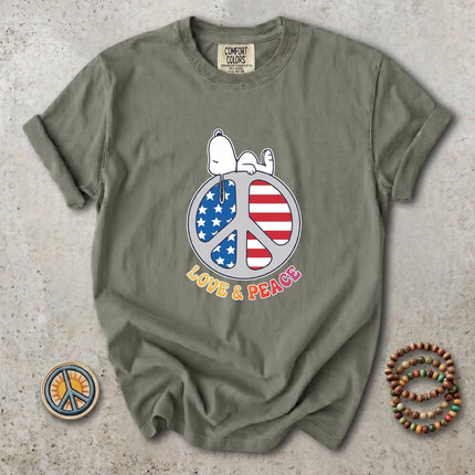 Comfort Colors American Flag Peace Love Patriotic Retro T-Shirt