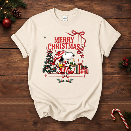 Merry Christmas Vintage Holiday Tree Candle Gifts T-Shirt