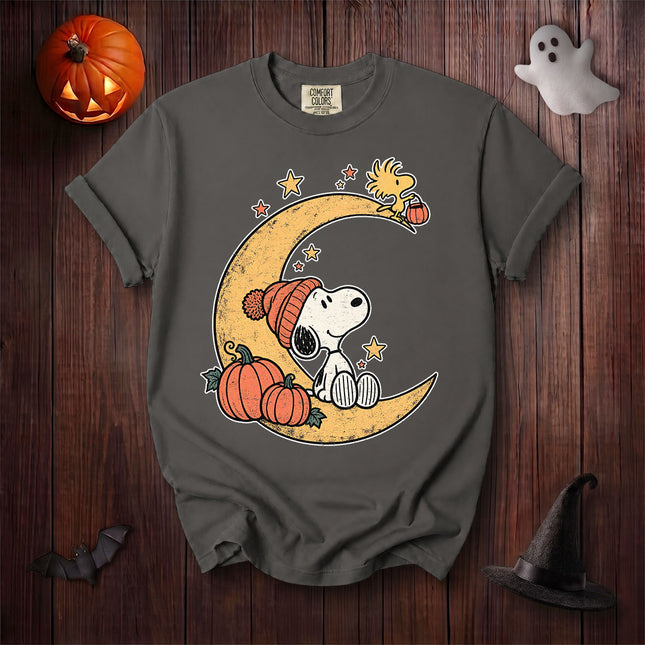 Comfort Colors Crescent Moon Halloween Pumpkin Vintage Graphic T-Shirt