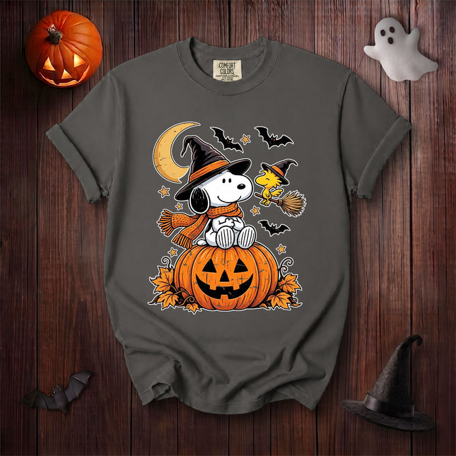Comfort Colors Vintage Halloween Pumpkin Moon Graphic T-Shirt