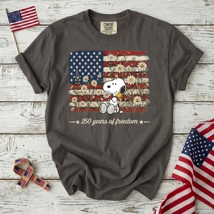 Comfort Colors 250 Years Of Freedom Daisies Patriotic Dog T-Shirt
