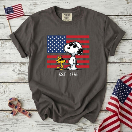 Comfort Colors EST 1776 250th Anniversary USA Sunglasses Dog Flag T-Shirt