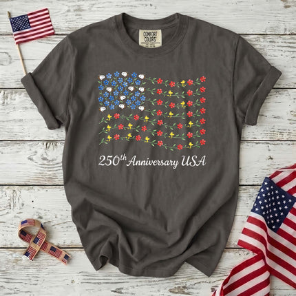 Comfort Colors 250th Anniversary USA Floral Vine Flag Dog And Bird T-Shirt