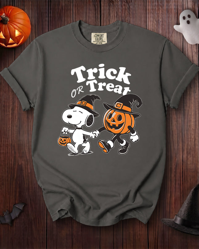 Comfort Colors Halloween Trick or Treat Pumpkin Witch T-Shirt