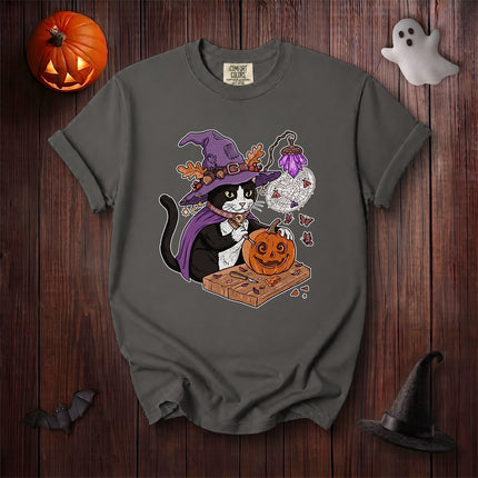 Comfort Colors Black Cat Halloween Witch Pumpkin Carving T-Shirt
