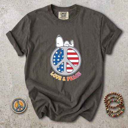 Comfort Colors American Flag Peace Love Patriotic Retro T-Shirt