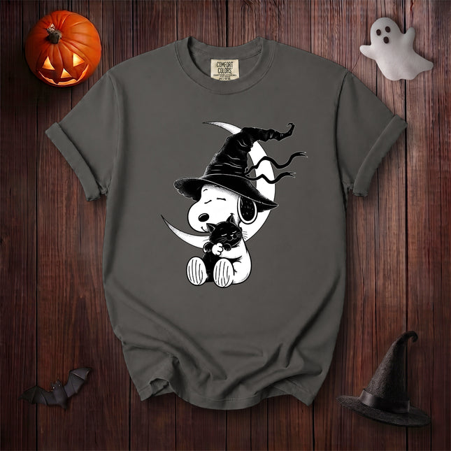 Comfort Colors Halloween Witch Hat Black Cat Moon T-Shirt