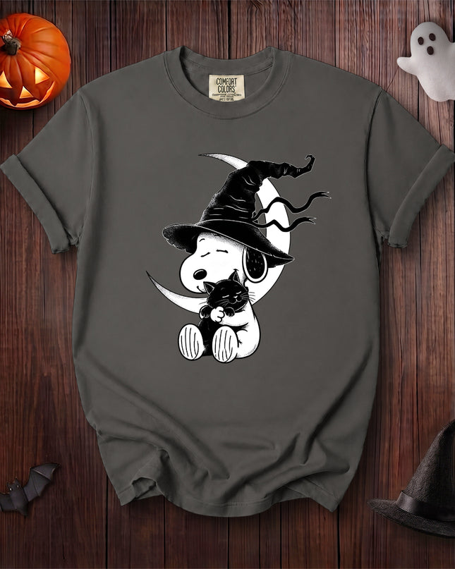 Comfort Colors Halloween Witch Hat Black Cat Moon T-Shirt