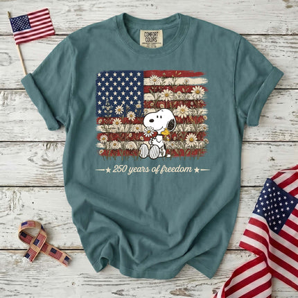 Comfort Colors 250 Years Of Freedom Daisies Patriotic Dog T-Shirt