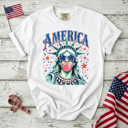 Comfort Colors Retro America 250th Anniversary USA Starry Bubblegum Statue T-Shirt