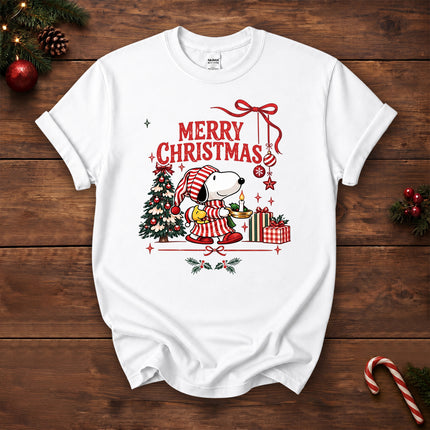 Merry Christmas Vintage Holiday Tree Candle Gifts T-Shirt