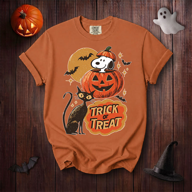 Comfort Colors Vintage Halloween Trick or Treat Graphic T-Shirt