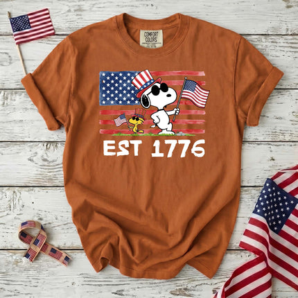 Comfort Colors Est 1776 Patriotic Flag Cool Waving Dogs T-Shirt