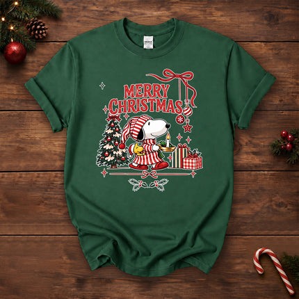 Merry Christmas Vintage Holiday Tree Candle Gifts T-Shirt